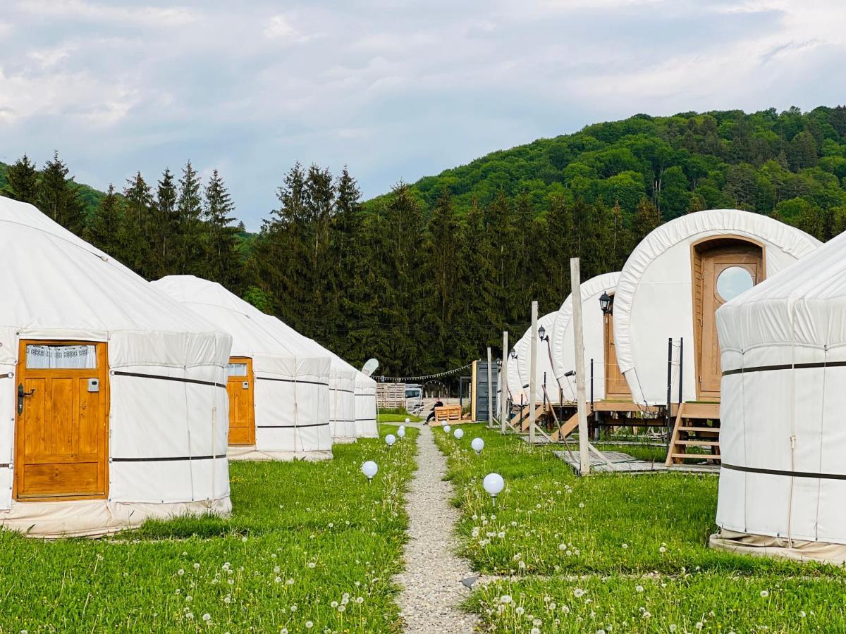 Tente de luxe Glamping Spiritul Zimbrului Vama Buzăului