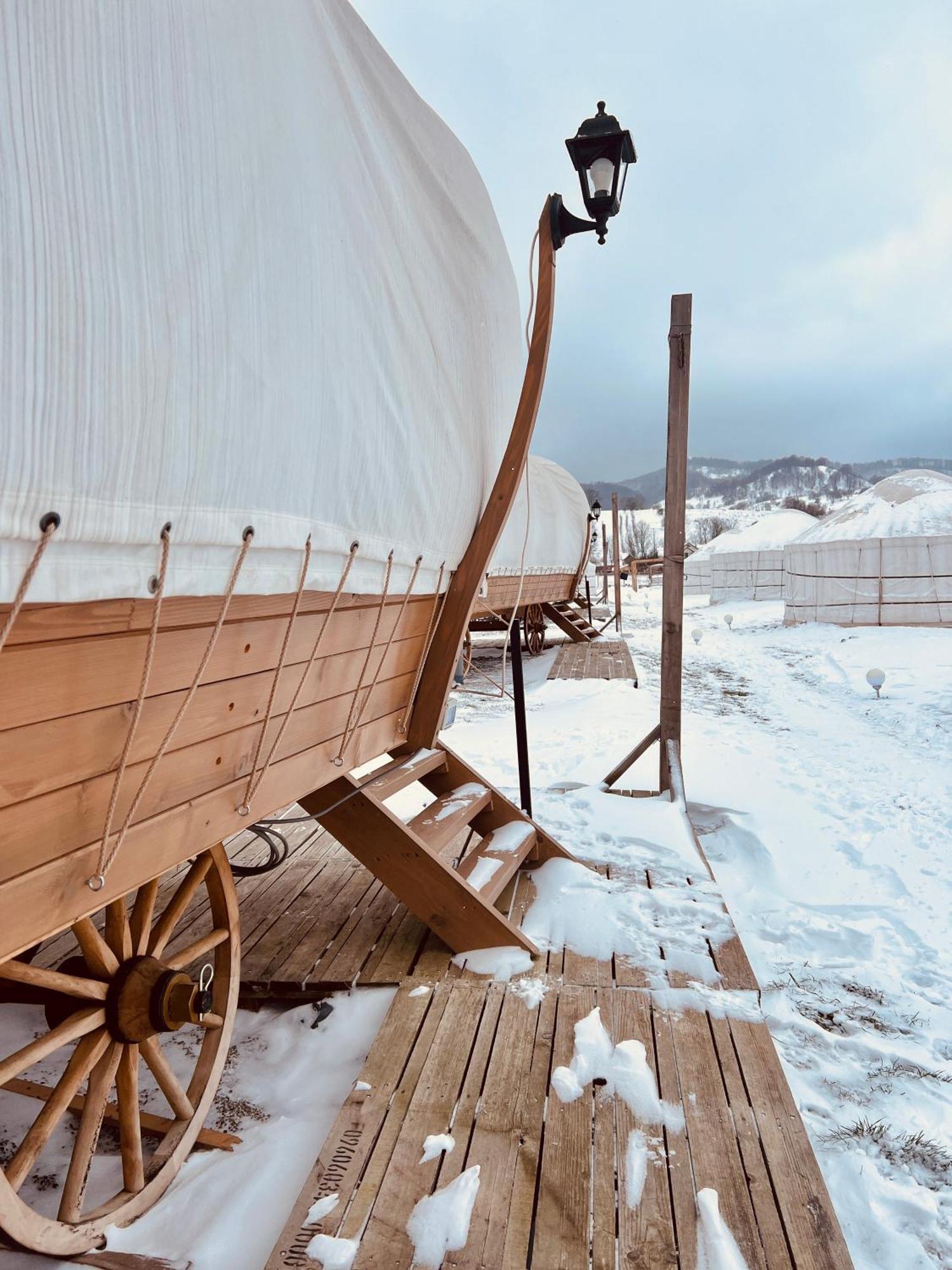 Luxury tent Glamping Spiritul Zimbrului