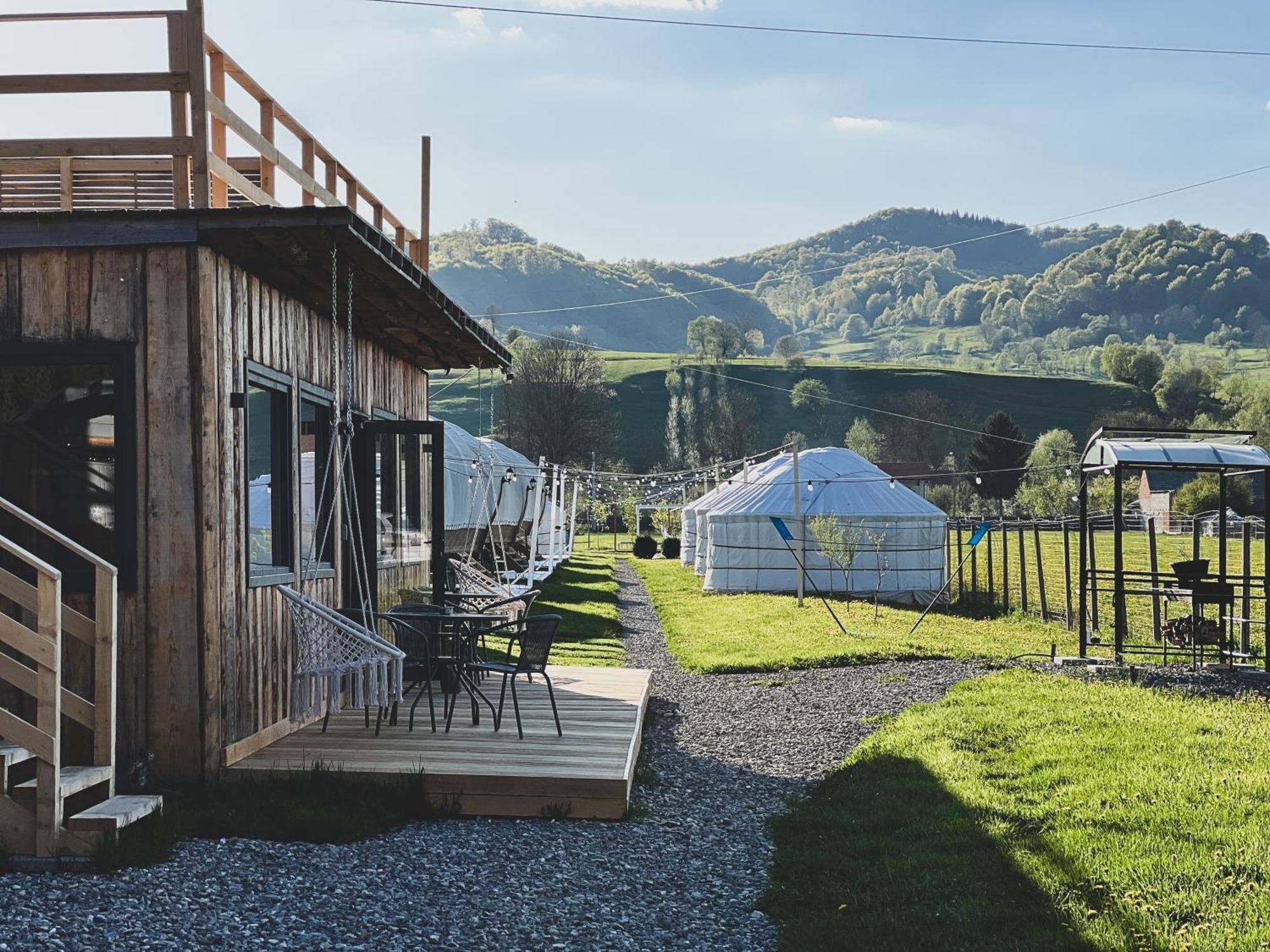 Glamping Spiritul Zimbrului Luxury tent 3*
