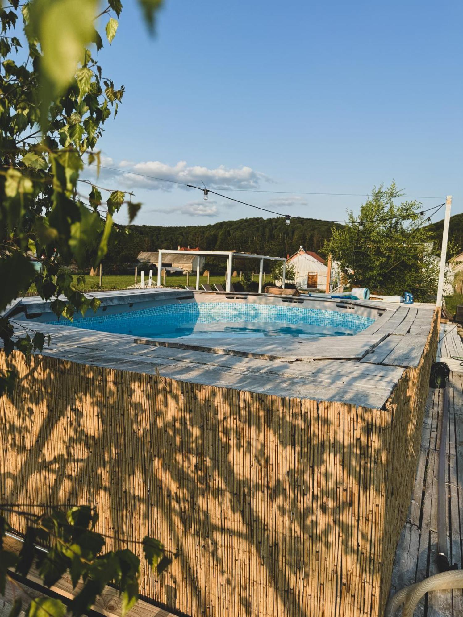 Glamping Spiritul Zimbrului Luxury tent 3*